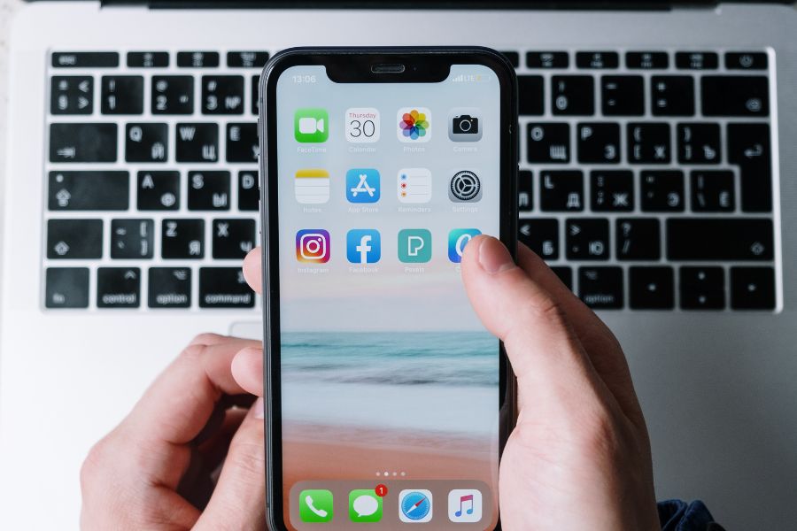 hacer administrador de tu página de facebook