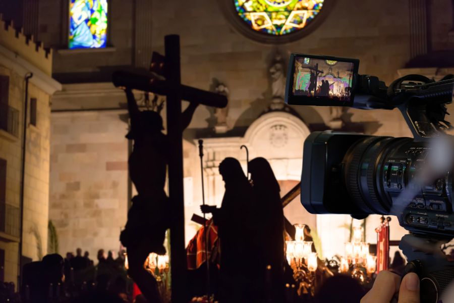 por que elegir nuestro servicio de streaming para semana santa en almendralejo