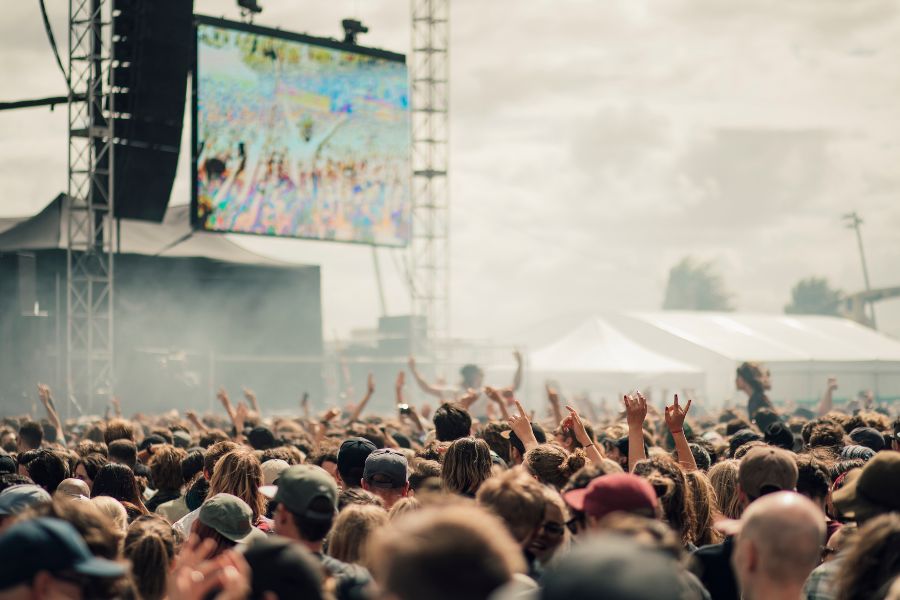 empresa de streaming para conciertos en villanueva de la serena